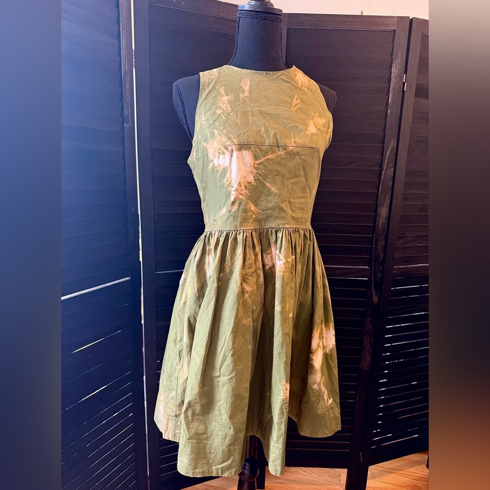 👗 Kate Spade Saturday Olive Green Tie Dye Cross Back Mini Dress 👗